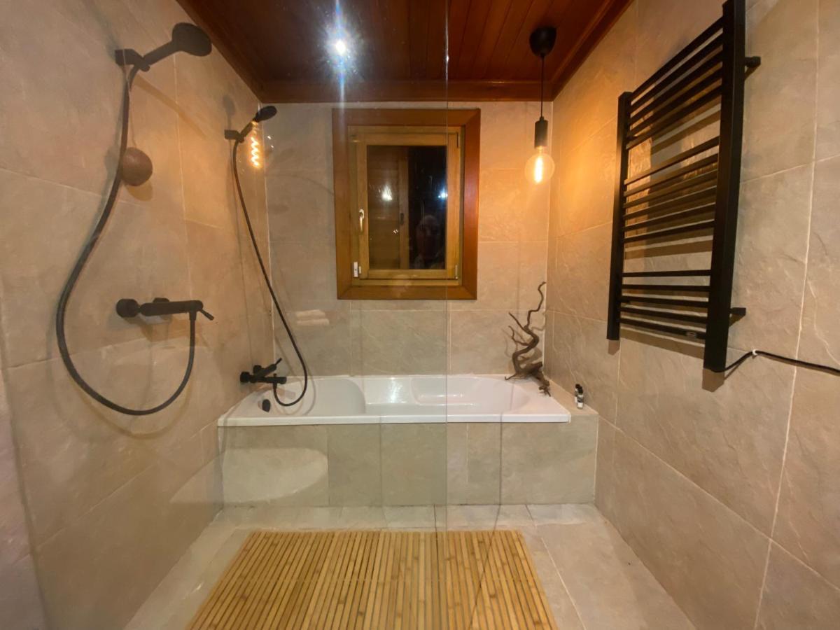 Wooden Double Room Minde Dış mekan fotoğraf