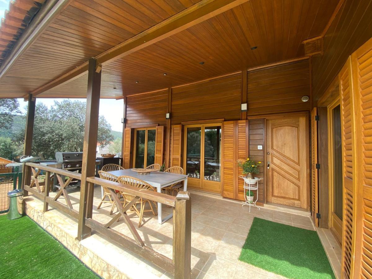 Wooden Double Room Minde Dış mekan fotoğraf